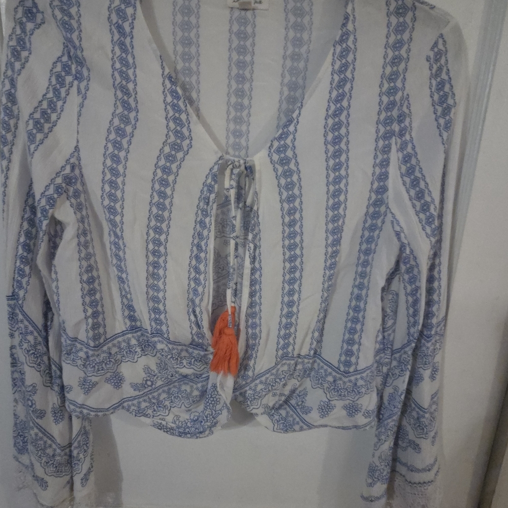 Skylar And Jade Elegant Blue and White Women's Blouse